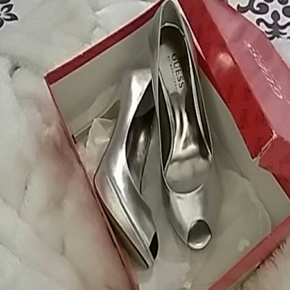 Guess platform heels